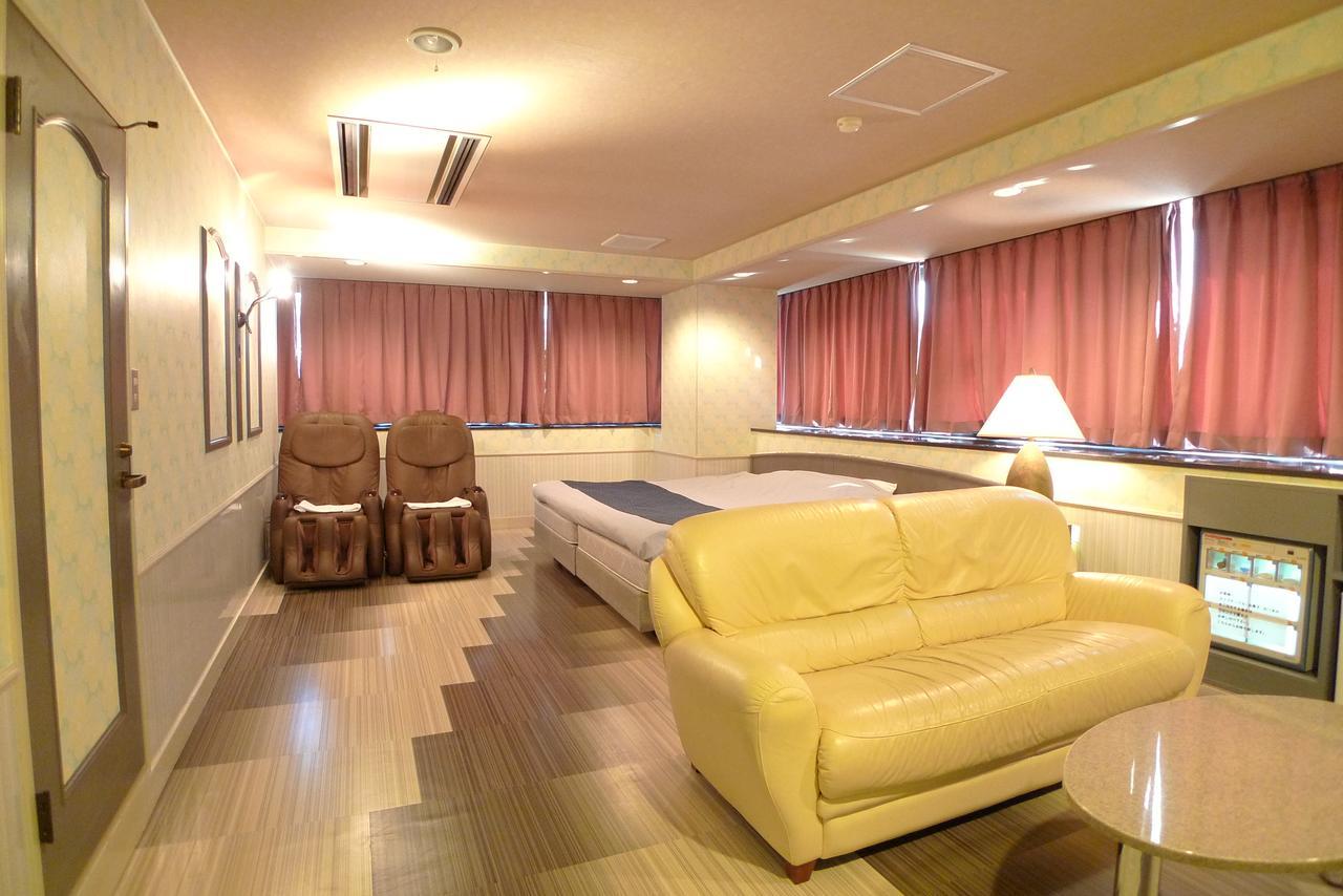 Golf Nirasaki Inter (Adults Only) Hotell Eksteriør bilde